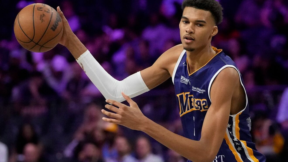 VICTOR WEMBANYAMA IS THE MOST ANTICIPATED PLAYER SINCE ZION WILLIAMSON