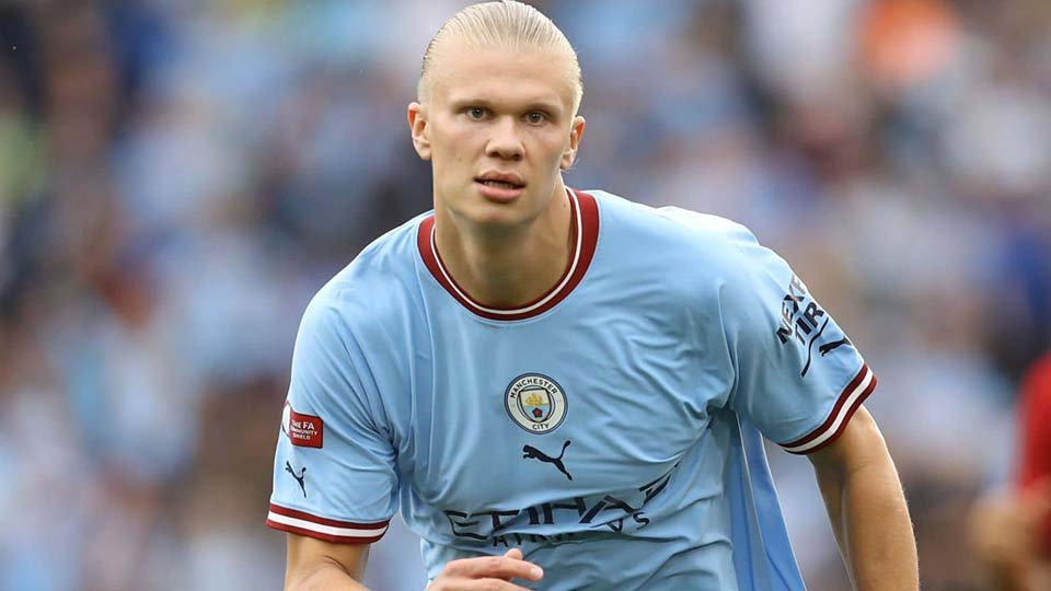 The top 10 players with most shots on target in the Premier League this season