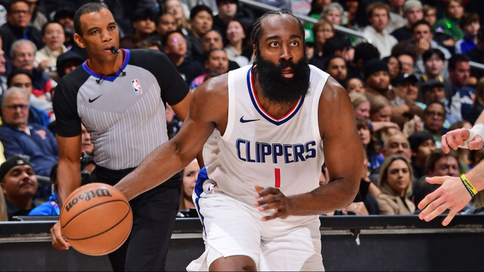 James Harden reach 25.000 career points.