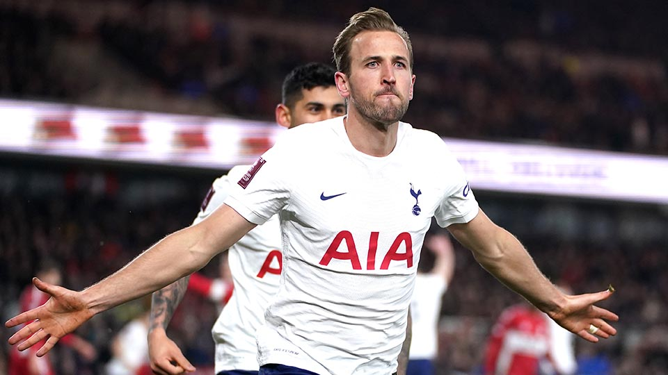 Weekend tips: Arsenal goalfest, Harry Kane to score
