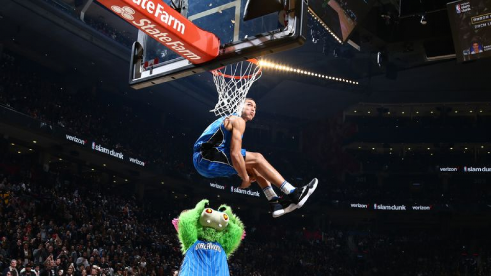 ALL STAR WEEKEND - DUNK CONTEST